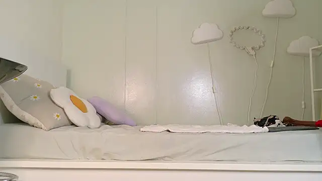 Snapshot of SeleneGibson__ chatting on April 30, 7:31 pm SeleneGibson online show from April 30, 7:31 pm
