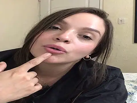 DianneVega online show from November 30, 8:18 am