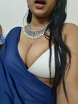 Snapshot of PORI-MONI2025 chatting on December 17, 4:02 pm PORI-MONI2025 online show from December 17, 4:02 pm