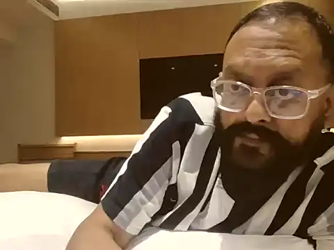 Snapshot of jimforsex1982 chatting on November 10, 7:24 pm jimforsex1982 online show from November 10, 7:24 pm