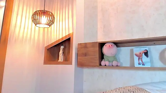 Snapshot of sophie_duval chatting on February 3, 2:53 am sophie duval online show from February 3, 2:53 am