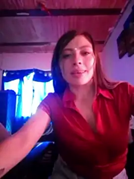 Snapshot of SexyLatinBlonde chatting on October 26, 2:34 pm SexyLatinBlonde online show from October 26, 2:34 pm