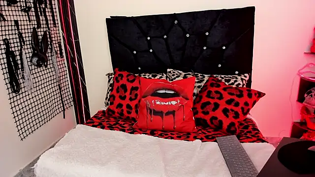 Snapshot of Maily_camerun chatting on March 20, 2:33 pm Maily camerun online show from March 20, 2:33 pm