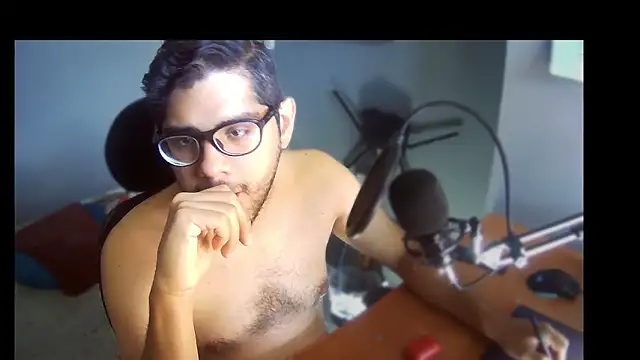 Snapshot of MoAntoMora chatting on November 6, 1:01 pm MoAntoMora online show from November 6, 1:01 pm