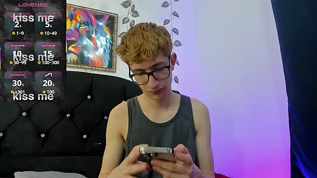 Erick Taylor3 online show from November 17, 6:14 pm