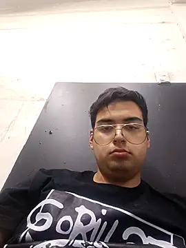 Snapshot of Daniel_hot2005 chatting on October 23, 9:24 pm Daniel hot2005 online show from October 23, 9:24 pm