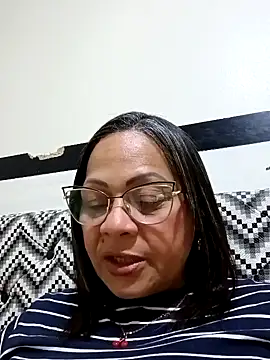 milf Anguie50 online show from October 23, 3:06 am