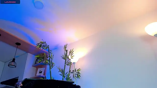 JessicaPratt online show from March 4, 1:23 am