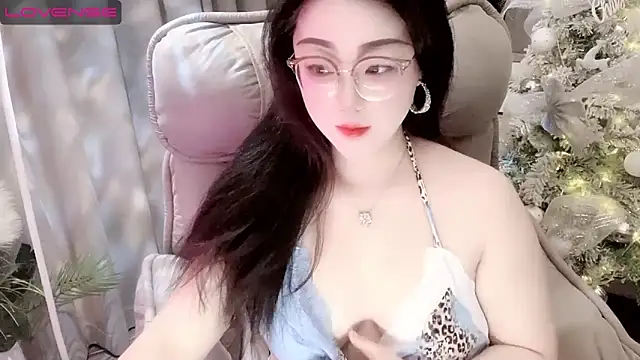 Snapshot of Monica-666888- chatting on May 1, 4:33 pm Monica-666888- online show from May 1, 4:33 pm