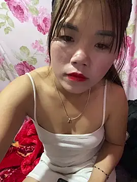 nachi-baby online show from December 3, 8:18 pm