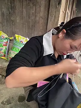 nachi-baby online show from January 15, 1:43 am