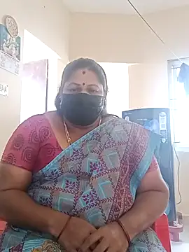 Snapshot of sreemamitha9 chatting on February 5, 4:28 am sreemamitha9 online show from February 5, 4:28 am