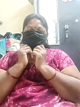 Snapshot of sreemamitha9 chatting on February 17, 11:33 pm sreemamitha9 online show from February 17, 11:33 pm