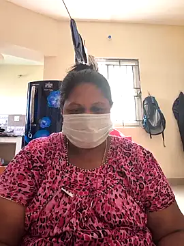 Snapshot of sreemamitha9 chatting on June 5, 6:31 am sreemamitha9 online show from June 5, 6:31 am