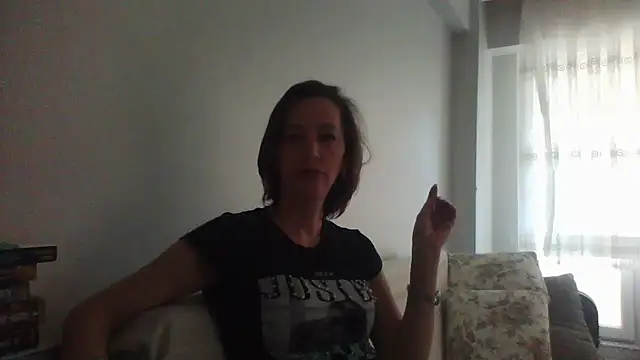 Snapshot of ArianaStarr chatting on October 29, 8:16 am ArianaStarr online show from October 29, 8:16 am