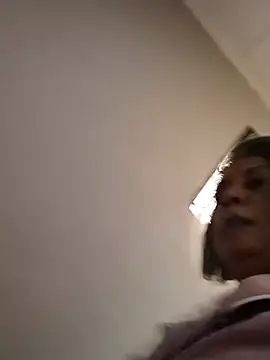 IndianLara online show from November 15, 4:10 am