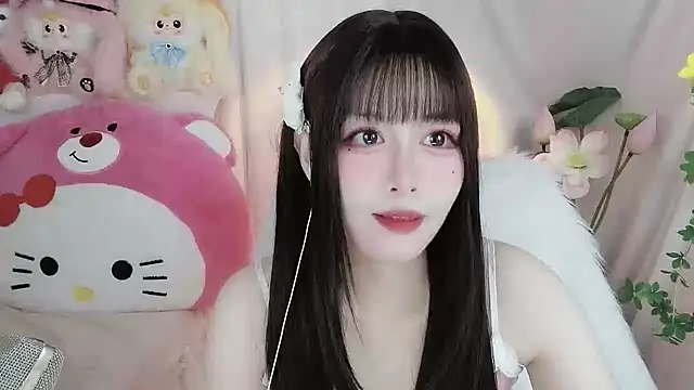 -zhuzhu-999- online show from April 12, 8:25 pm