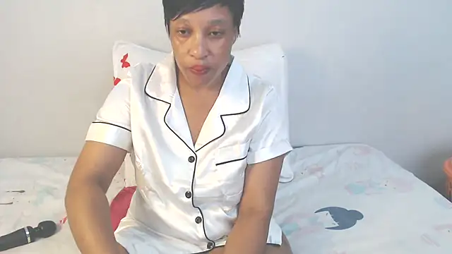 CocoCaramel-X online show from January 13, 5:35 am