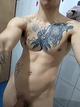 Snapshot of UrFavDick96 chatting on October 29, 4:37 am UrFavDick96 online show from October 29, 4:37 am