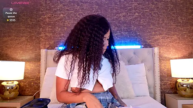 loana vegas online show from March 10, 4:12 pm