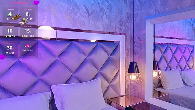 Snapshot of _giggy_2 chatting on February 3, 11:48 am giggy 2 online show from February 3, 11:48 am