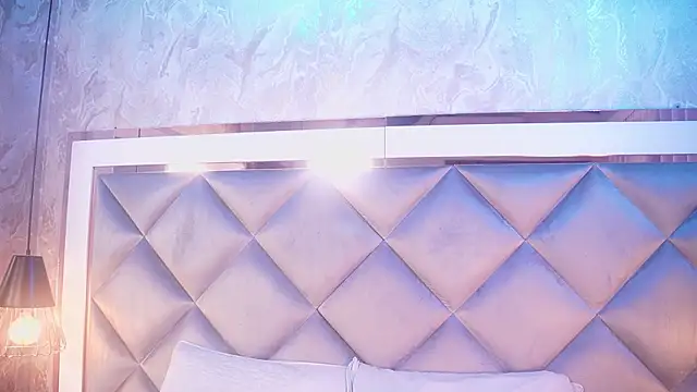 Snapshot of _giggy_2 chatting on February 25, 11:42 am giggy 2 online show from February 25, 11:42 am