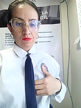 Snapshot of Valentina--1 chatting on February 9, 12:09 pm Valentina--1 online show from February 9, 12:09 pm