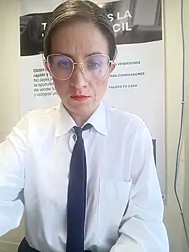 Snapshot of Valentina--1 chatting on February 20, 11:54 am Valentina--1 online show from February 20, 11:54 am