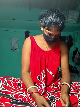 Snapshot of manosi98 chatting on February 10, 10:19 am manosi98 online show from February 10, 10:19 am