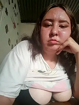 Snapshot of SaraCute_1 chatting on October 29, 2:52 pm SaraCute 1 online show from October 29, 2:52 pm