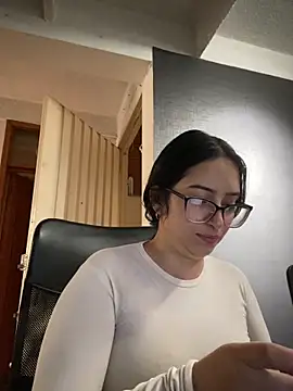 Kloe Novoa online show from February 11, 1:27 pm