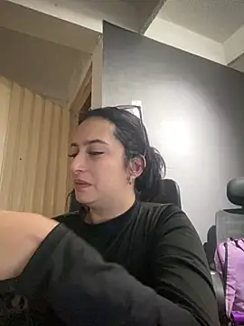 Kloe Novoa online show from February 13, 1:29 pm