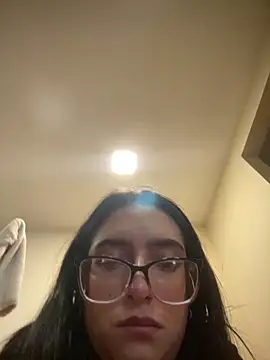 Kloe Novoa online show from March 14, 1:38 pm