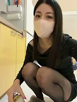 akimix xoxo online show from April 10, 6:01 pm