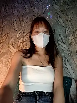 ezabel- online show from March 10, 1:05 pm