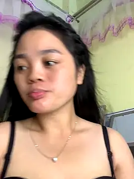 Snapshot of gau-misa chatting on October 31, 6:53 pm gau-misa online show from October 31, 6:53 pm