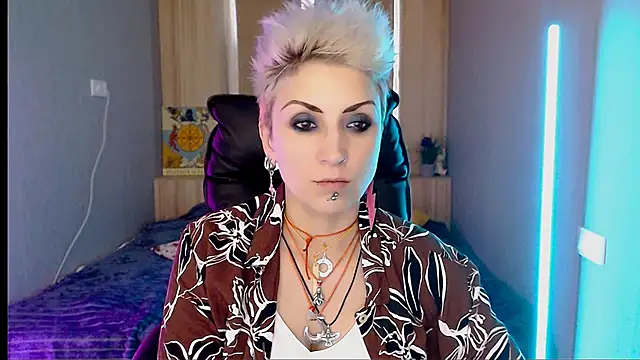 Sweet-n-Strong online show from February 7, 12:20 pm