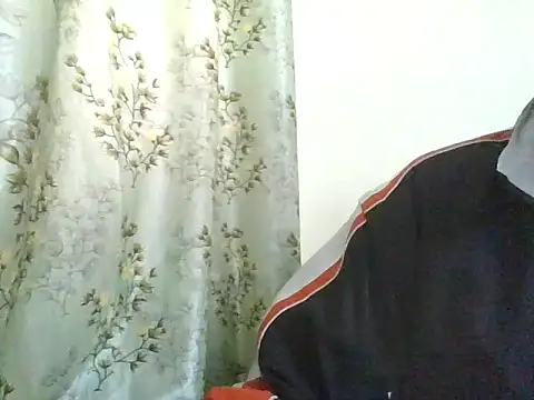 Snapshot of kriZ08 chatting on May 17, 7:17 am kriZ08 online show from May 17, 7:17 am