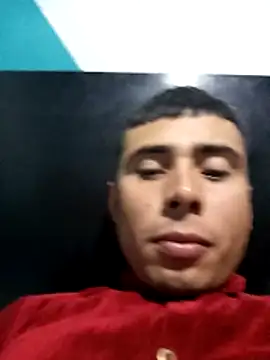 Snapshot of robinhd1234 chatting on May 9, 12:27 am robinhd1234 online show from May 9, 12:27 am