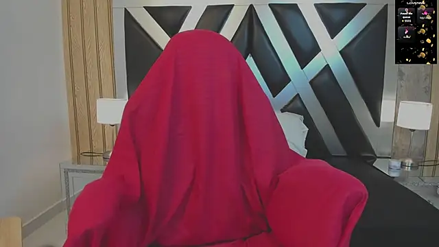 CloePerson online show from March 13, 3:18 pm