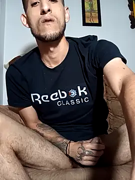 Clouer glow16 online show from February 18, 4:30 am