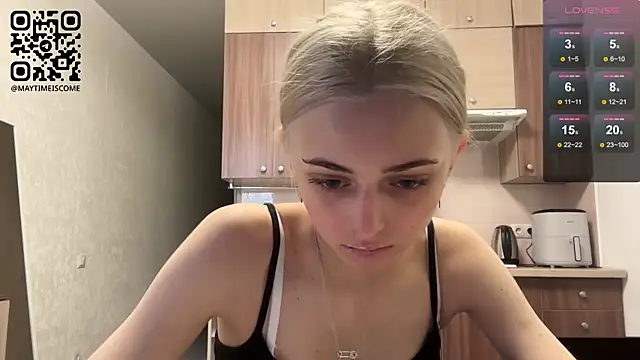 Snapshot of AidaGloshen chatting on June 6, 2:11 pm AidaGloshen online show from June 6, 2:11 pm