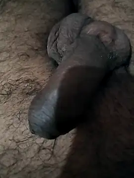 desicoupleNoon online show from November 2, 10:50 am