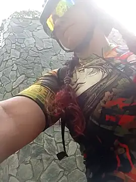 LAPOTRA 04 online show from December 18, 8:15 pm