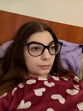 sweetbabygirlforyou online show from March 25, 10:38 pm