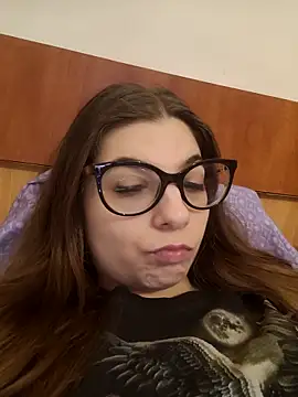 sweetbabygirlforyou online show from April 6, 1:23 pm