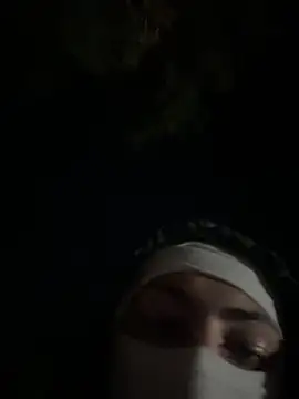 slimshadypt2 online show from October 28, 2:04 am