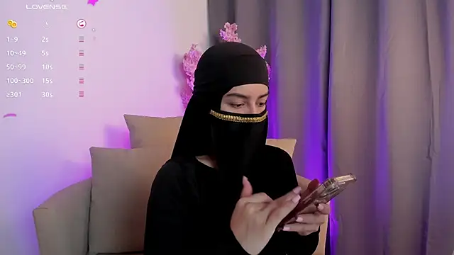 shaima   online show from April 8, 8:20 pm