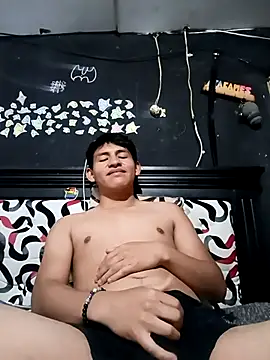 Snapshot of Jaamess_18 chatting on October 25, 2:08 am Jaamess 18 online show from October 25, 2:08 am