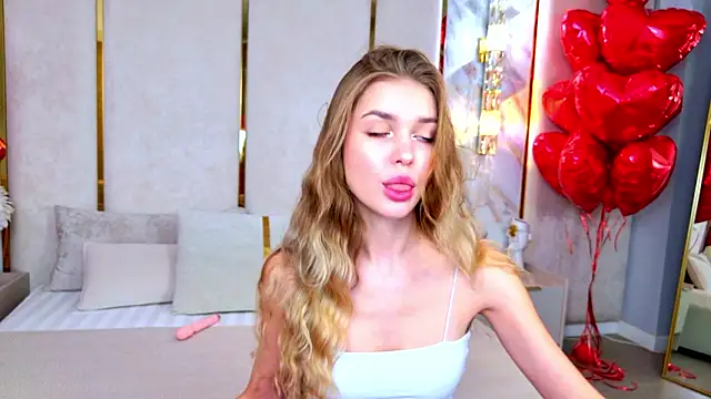 JenniNellson online show from February 16, 5:09 pm